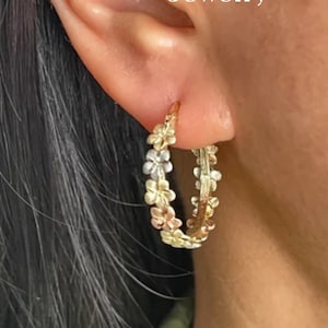 Heavy Weight: 6.3 grams Handcrafted by HPJ Design 14 Karat Solid Tricolor Gold Hawaiian 6mm Plumeria Flowers Lei Hoop Earrings Diamond Cut