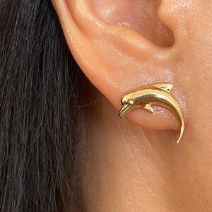 14 Karat Solid Yellow Gold Hawaiian Sea Dolphin Stud Earrings High Polished