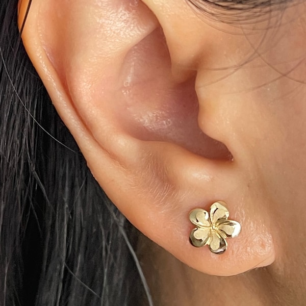 Total Weight 1.1 grams 14 Karat Solid Yellow Gold Hawaiian 10mm Plumeria Flower Stud Earrings Sandblast with a High Polished Edge