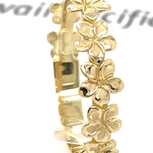Heavy Weight 14 Karat Solid Yellow Gold Hawaiian 6mm Plumeria Flower Lei Ring Sandblast With a High Polished Edge