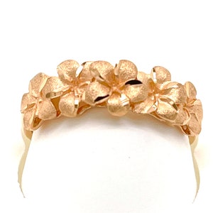 14 Karat Solid Rose Gold Hawaiian Heirloom 6mm Plumeria Five Flowers Ring Diamond Cut On The Edges Of Each Petal