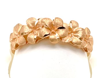 14 Karat Solid Rose Gold Hawaiian Heirloom 6mm Plumeria Five Flowers Ring Diamond Cut On The Edges Of Each Petal