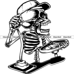 Puede incluir: Una ilustración en blanco y negro de un esqueleto con una gorra de béisbol conduciendo un coche. El esqueleto está sujetando el volante con sus manos huesudas y tiene una expresión decidida en su rostro.