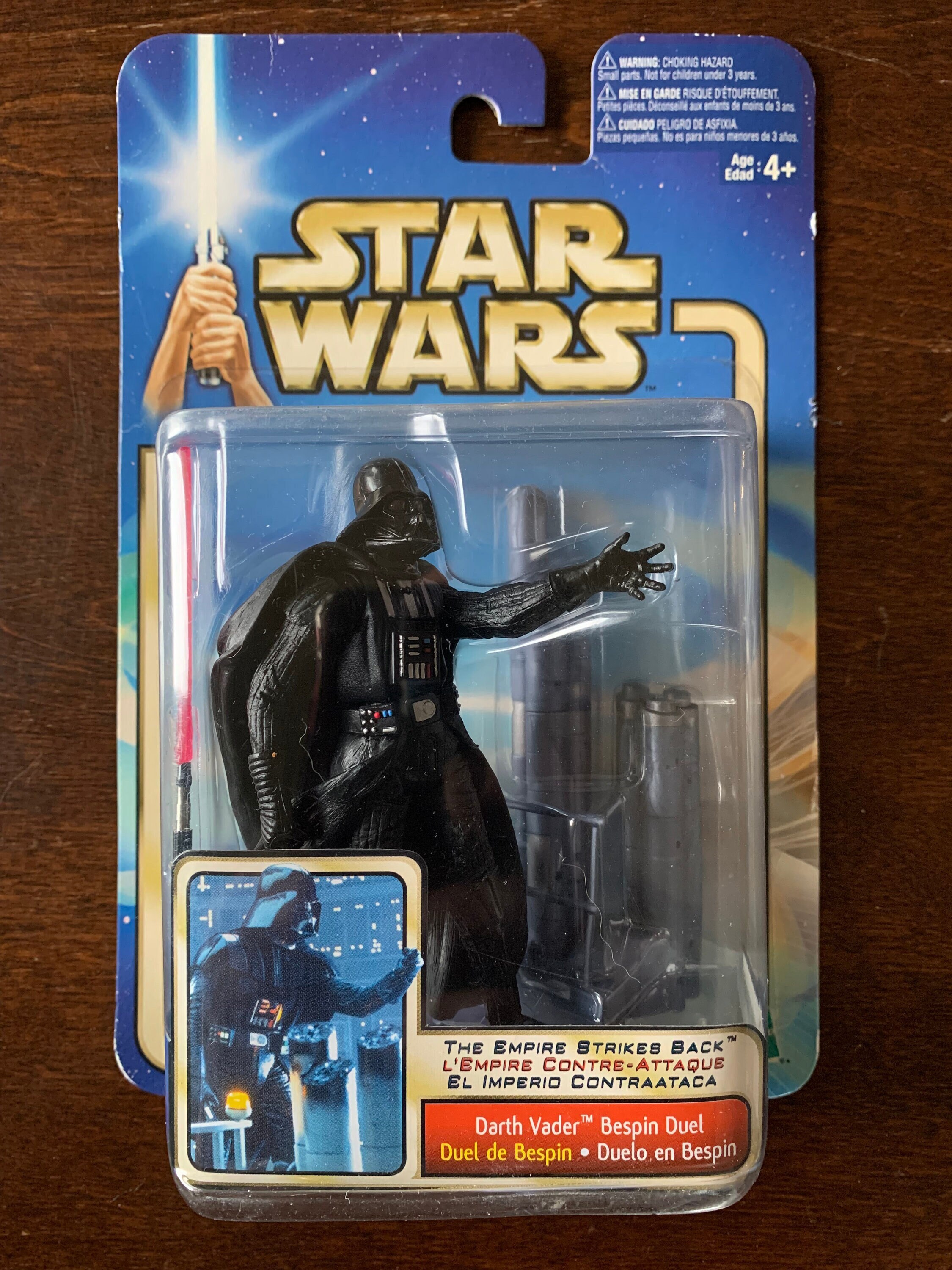 Star Wars: El Imperio Contraataca DARTH VADER Bespin Duelo Hasbro