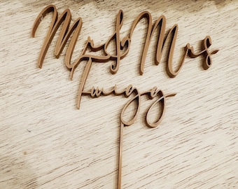 Wood style cake topper 3D printed, Personalised cake topper, Rustic wedding cake topper, Custom Mr Mrs cake topper, Anniversary Cake toppers