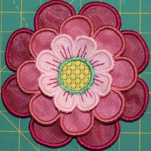 Free-standing 3-D In-the-Hoop Flower decoration