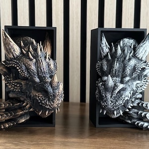Dragon Book Nook Insert - Velaris ACOTAR Inspired | 3D Printed PLA, Hand-Painted Fierce Fantasy Decor with Intricate Details