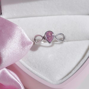 Enchanted Pink Stone Crown Ring - A Tale of Regal Elegance Inspired by Swan