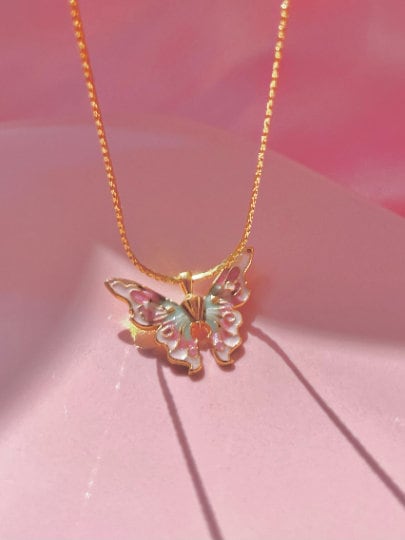 Butterfly Necklace for Fairy Girls, Magical Butterfly Necklace-5 Pearl Necklace- Mariposa Necklace