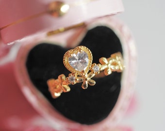 Ethereal Love: Adjustable 925 Silver Ring with White Heart and Delicate Flower Details -Princess Ring