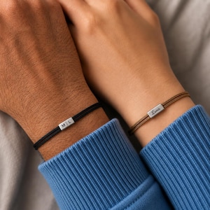 Pulsera personalizada para parejas, pulsera con nombre personalizado, pulseras a juego para parejas, regalo para relaciones a distancia, regalo de aniversario.