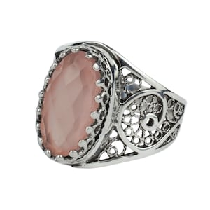 925 Sterling Silver Filigree Art Pink Chalcedony Oval Women Cocktail Ring