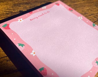 10 x 10 cm notepad "Berry much to do" – cute notepad with strawberry pattern made from sustainable paper