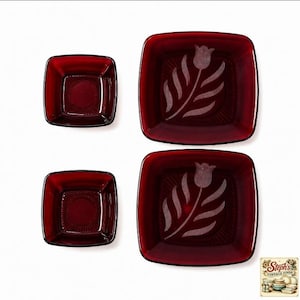 Vintage Anchor Hocking Royal Ruby Etched Tulip Talerze i miski
