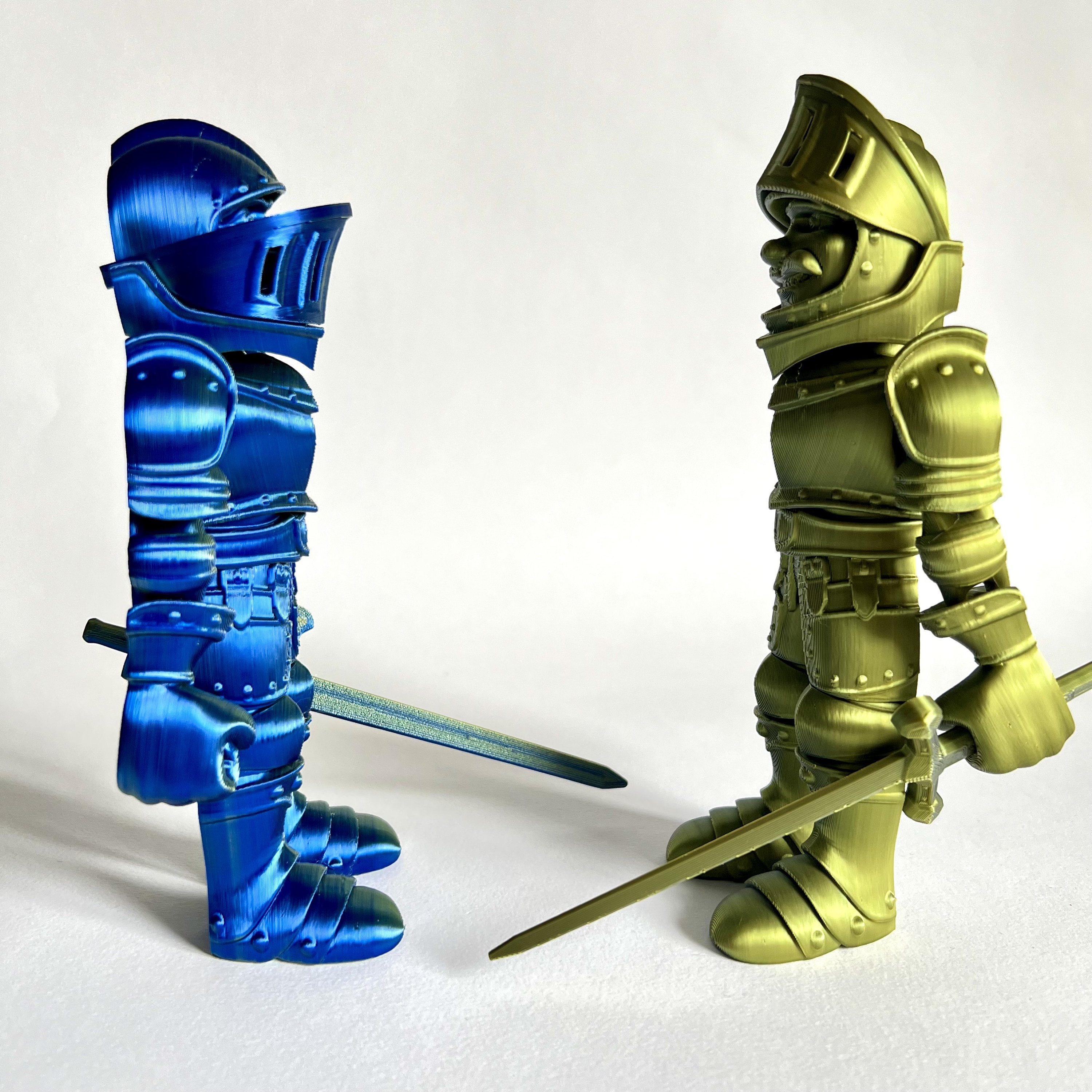 w*e様 raw life factory : knight Flexi Factory Knight in Armour | Articulating Knight Fidget Toy