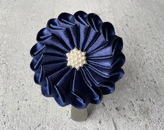 Blue dog handler number holder / Ring clip / Show exhibitor ring clip / Rosette holder / Dog show clip / Catalog number holder / Brooch clip