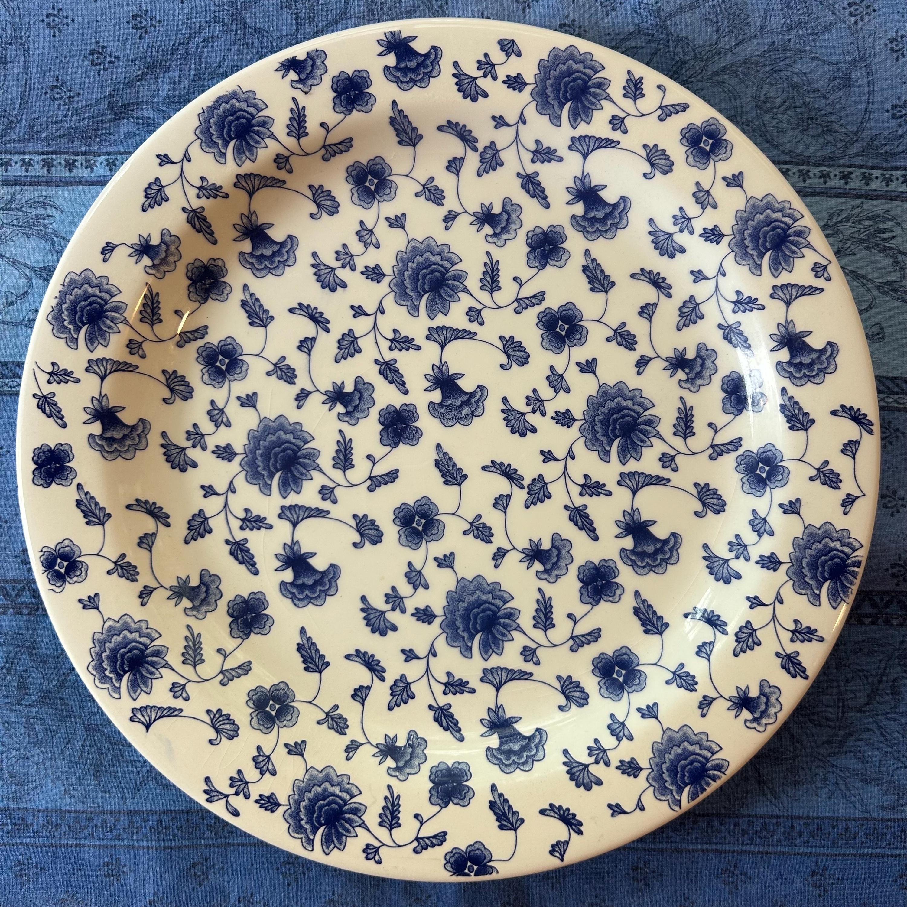 Small Vintage Blue and White Plate - Etsy