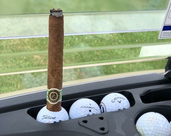 Golfbal sigarenhouder Aangepaste handgemaakte golfaccessoire Golfcadeau voor hem Vaderdagcadeau Golf en sigaar Bachelor Party Gift door Stogie Golf