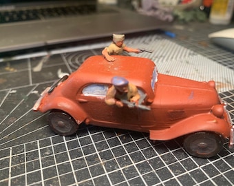 1/56 28mm partisan car