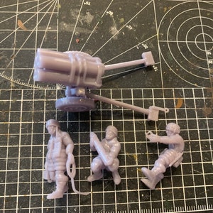 28mm German WW2 Nebelwerfer with crew