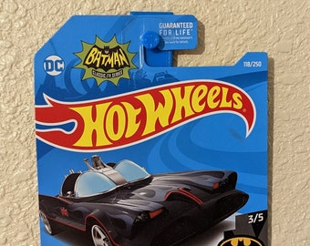 Simple Wall Mount to display Hot Wheels, MatchBox or anything in a Card display sold as group of 20