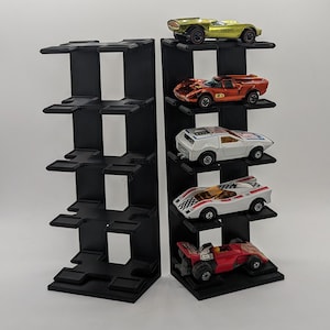 5 car Display for 1/64th scale like Hot Wheels, Matchbox and Johnny Lightning