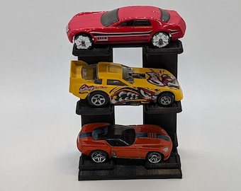 Hot Wheels, Matchbox, 1/64th scale 3 car Display
