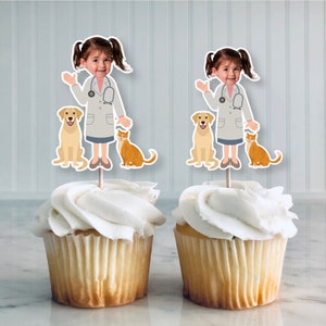 Vet/vet assistant custom face cupcake toppers, veterinarian cupcake toppers, dogs, vet graduation