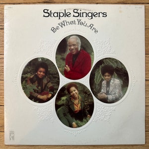 Staple Singers / Be What You Are. Classic 1973 Vinyl LP. FREE SHIPPING!