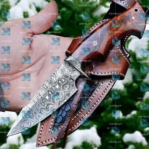 Handmade Damascus Steel Hunting Knife with Leather Sheath