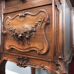 Antique 19th century French Louis XV Revival bedside table “Table de Nuit” – Paris, c. 1860–1890