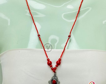 Collier En Corail Rouge Vintage Ethnique - Pièce Unique, Occasion En Bon état Général