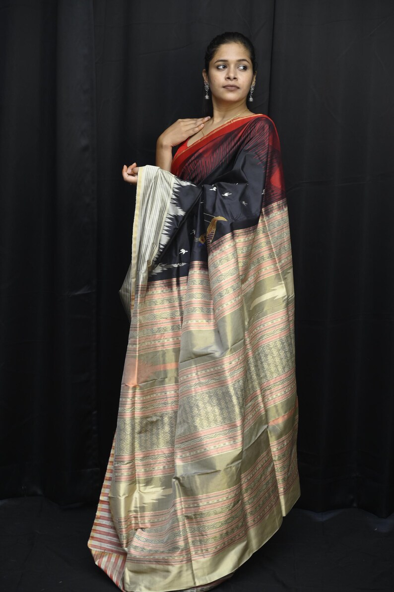 Black Ganga Jamuna Waves Border Phoda Kumbha Exclusive Sambalpuri Silk ...
