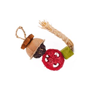 Puede incluir: Un juego de tres cuencos de cerámica anidados en tonos azules, verdes y blancos. Los cuencos presentan un esmalte moteado y un diseño sencillo. El cuenco más grande mide aproximadamente 20 cm de diámetro.