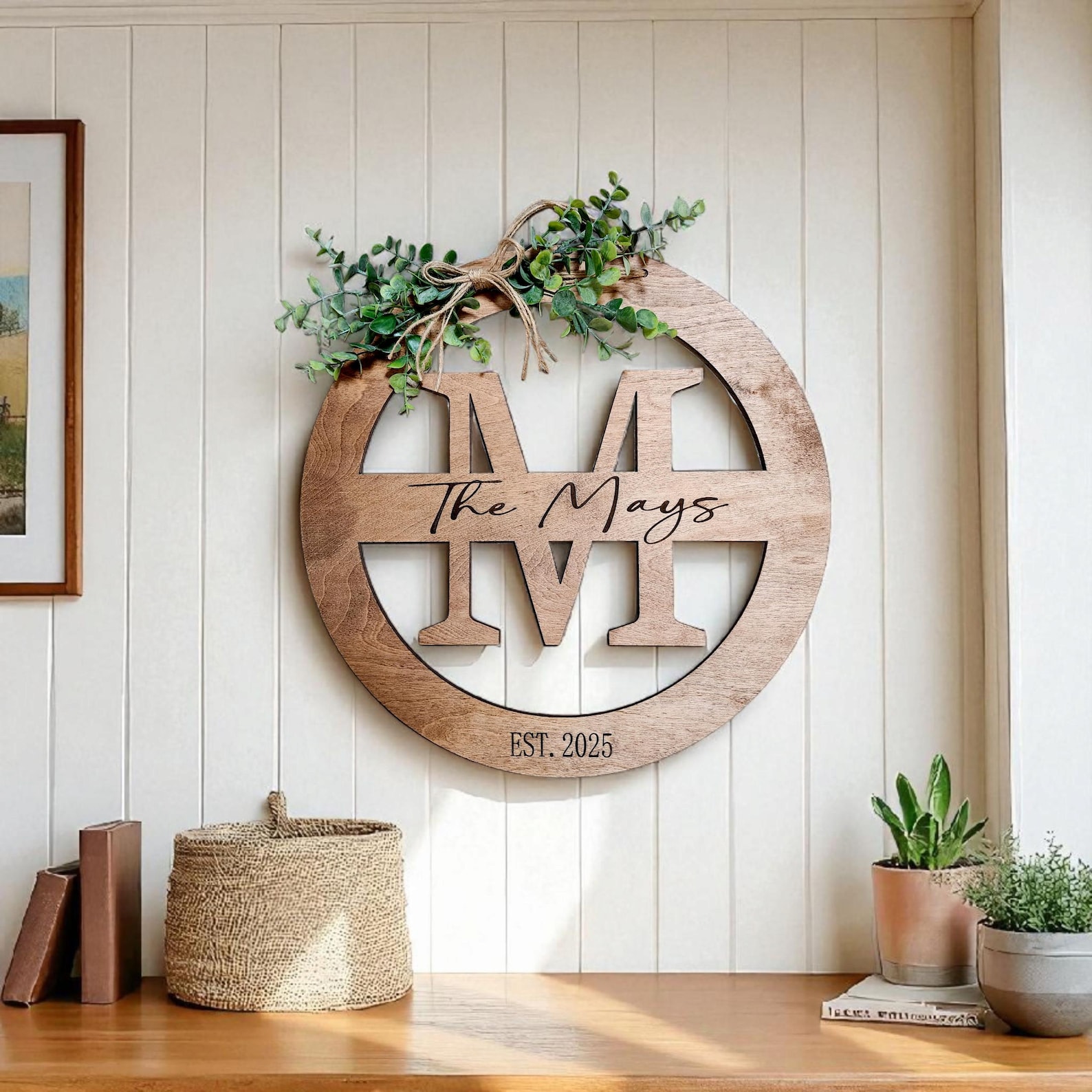Rustic Wooden Family Last Name Sign, Laser Engraved, Round Initial Monogram Sign/Door Hanger, Modern Farmhouse Custom Wood Wall Decor/Gifts