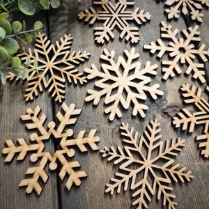 Wooden Snowflake Ornaments, 12 Piece Snowflake Set, Boho Christmas, Farmhouse Tree Decor, Snowflake Tree Decor, Laser Cut Christmas Ornament