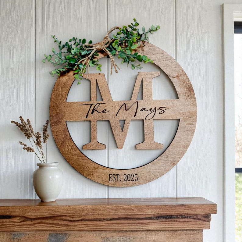 Rustic Wooden Family Last Name Sign, Laser Engraved, Round Initial Monogram Sign/Door Hanger, Modern Farmhouse Custom Wood Wall Decor/Gifts