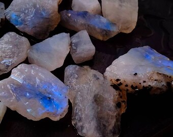Raw Moonstone Crystal  Rough , Rough Blue fire Flashy Rainbow , Rough Moonstone Gemstone 10mm 15mm Approx ,  For Jewelry Making