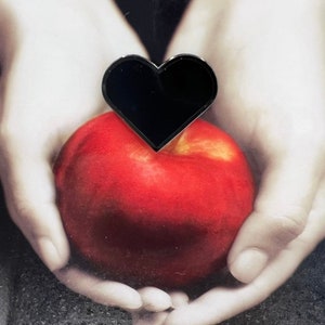 Hard Enamel Black Heart Dark Fantasy Pin Pinback Filler Board