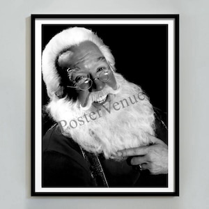 Santa Claus Funny Printable Wall Art, Comedy, Christmas Santa Printable Wall Decor, Santa Clause Print, Digital Download