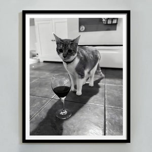 面白い猫のプリント、ワインのポスター、白黒のビンテージ写真アルコール壁アート、バーカートの装飾、子供部屋の壁アート、デジタルダウンロード