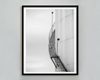 Impresión fotográfica de escalera en blanco y negro: Arte mural industrial (descarga digital)
