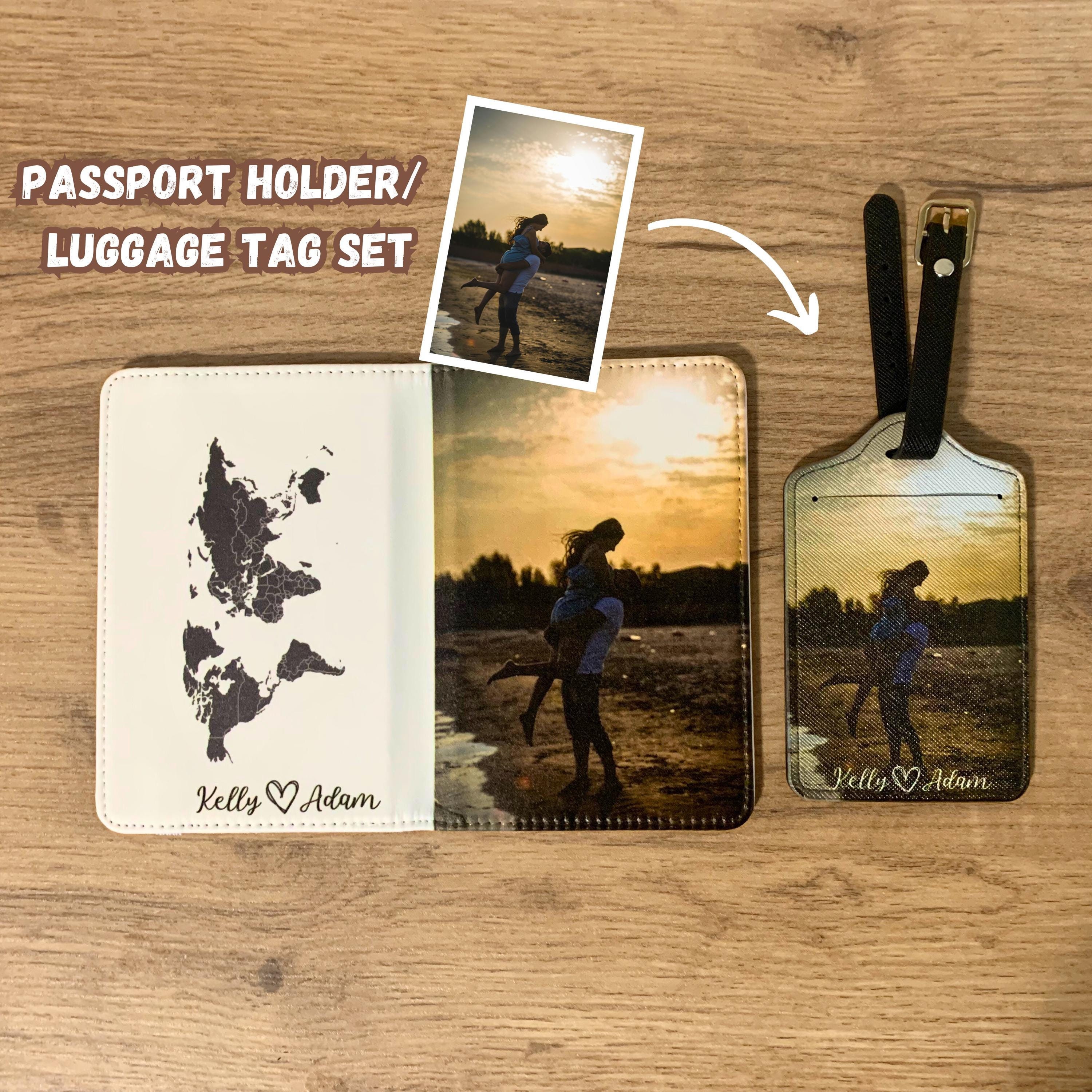 Set de viaje personalizado para parejas: porta pasaporte de cuero vegano personalizado y etiqueta de equipaje / Funda para pasaporte con foto de pareja / Estuche para pasaporte