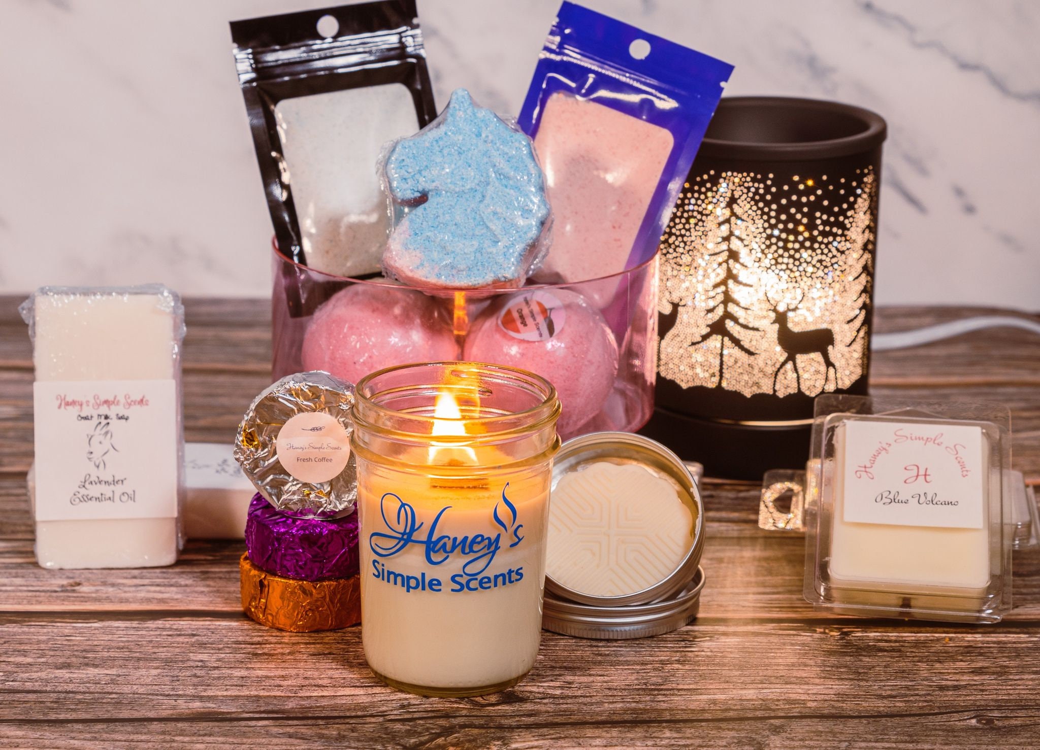 Last chance Fragrances Soy Wooden wick Candles/ Wax Melts