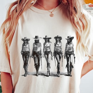 Western Cowgirls Oversized Shirt, Vintage Tshirt, Cowgirl Shirt, Rodeo Cowgirl Tee, Rodeo Shirt, Country shirt, Comfort Colors Oversized Tee
