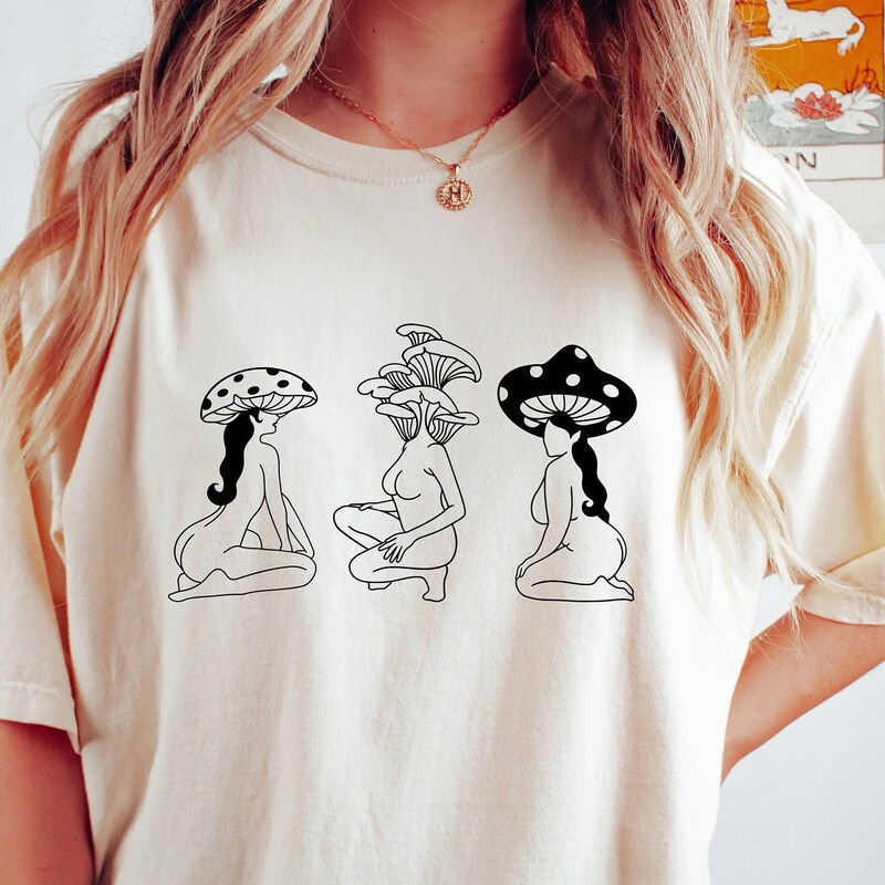 Girls Maroon Mushroom Embroidered T-Shirt With Shorts Set main image 0