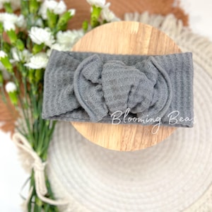 Grey brushed waffle knotted headband I Grey school girl bow I Handmade spring headband and hair bows