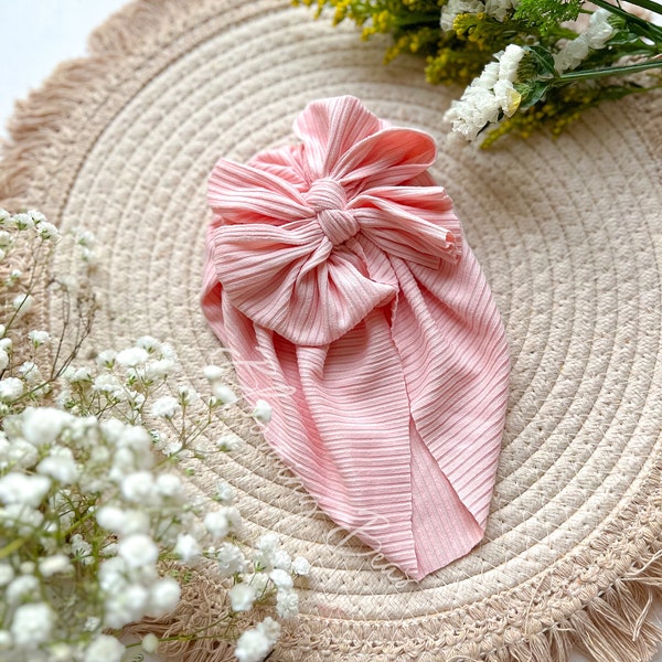 Pastel pink handmade turban I Spring handmade baby turban I Pink messy knot hair bow I Pastel pink donut turban