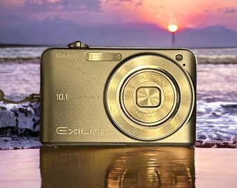 Casio Exilim EX-Z1080 10MP Digital Camera with 3x Anti-Shake Optical Zoom Silver Y2K