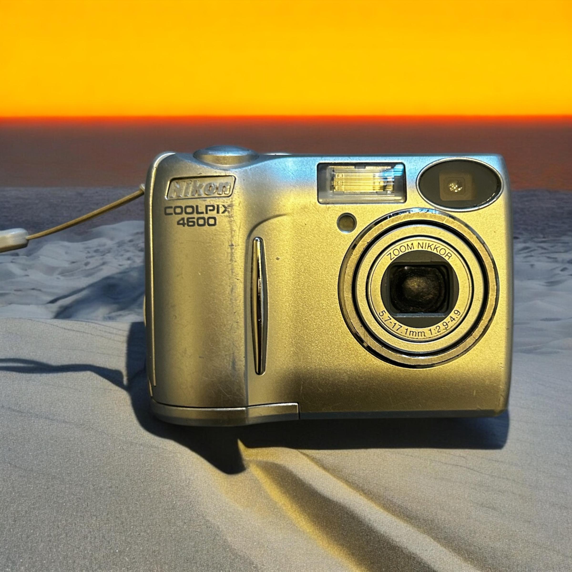 Nikon Coolpix S6200 - Etsy Nikon Coolpix S6200 - Etsy